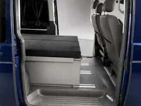 Volkswagen Transporter (2011) thumbnail 46