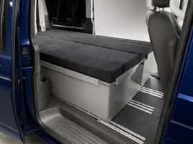 Volkswagen Transporter (2011) thumbnail 47