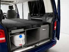 Volkswagen Transporter (2011) thumbnail 49