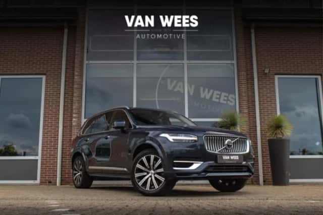 Volvo XC90 (2021) thumbnail 1