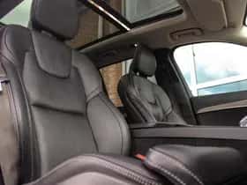 Volvo XC90 (2021) thumbnail 16