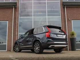 Volvo XC90 (2021) thumbnail 4