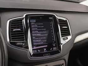 Volvo XC90 (2021) thumbnail 35
