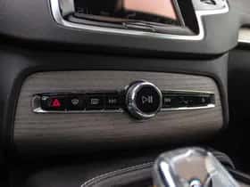 Volvo XC90 (2021) thumbnail 38