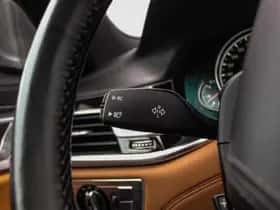 BMW 7-Serie (2015) thumbnail 31