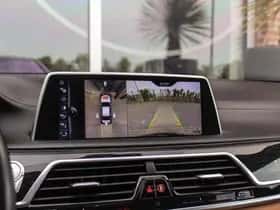 BMW 7-Serie (2015) thumbnail 36