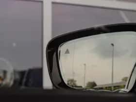 BMW 7-Serie (2015) thumbnail 50