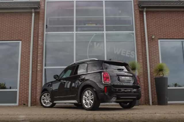 MINI Countryman (2023) thumbnail 4