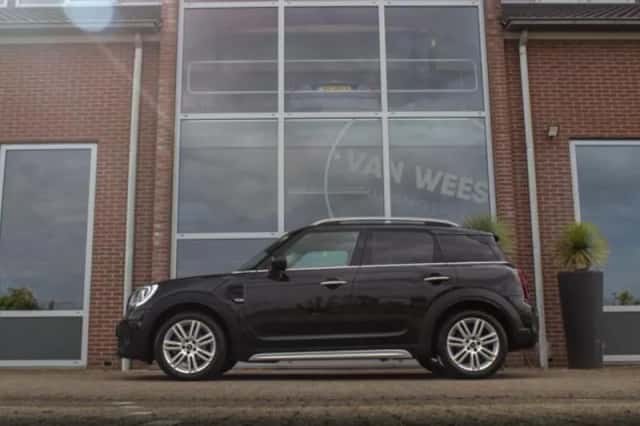 MINI Countryman (2023) thumbnail 6