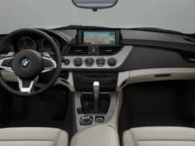 BMW Z4 (2010) thumbnail 3