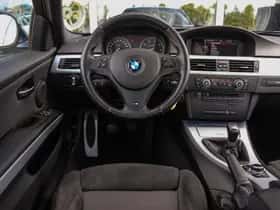 BMW 3-Serie (2010) thumbnail 11