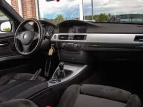 BMW 3-Serie (2010) thumbnail 12