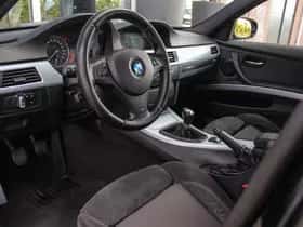 BMW 3-Serie (2010) thumbnail 13