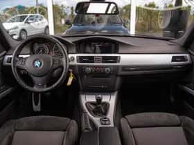 BMW 3-Serie (2010) thumbnail 3