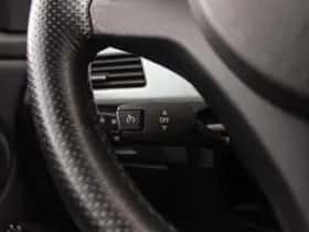 BMW 3-Serie (2010) thumbnail 22