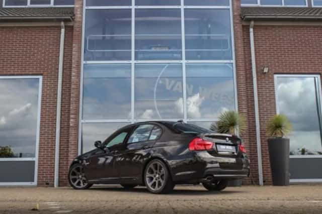 BMW 3-Serie (2010) thumbnail 4