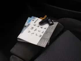BMW 3-Serie (2010) thumbnail 37