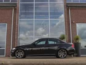 BMW 3-Serie (2010) thumbnail 6