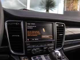 Porsche Panamera (2013) thumbnail 29