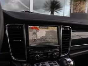 Porsche Panamera (2013) thumbnail 30