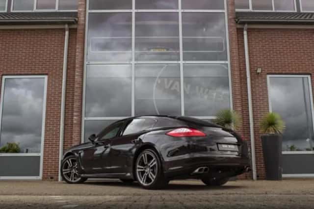 Porsche Panamera (2013) thumbnail 4
