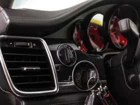 Porsche Panamera (2013) thumbnail 48