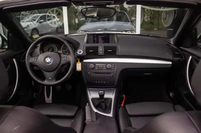 BMW 1-Serie (2010) thumbnail 3
