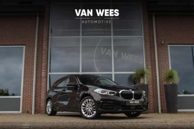 BMW 1-Serie (2023) thumbnail 1