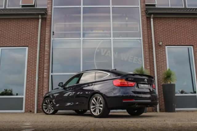 BMW 3-Serie (2016) thumbnail 4