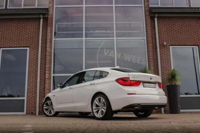 BMW 5-Serie (2009) thumbnail 4