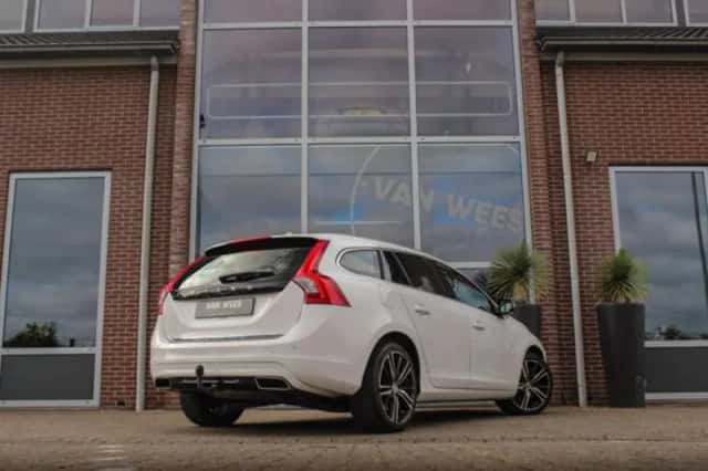 Volvo V60 (2013) thumbnail 5