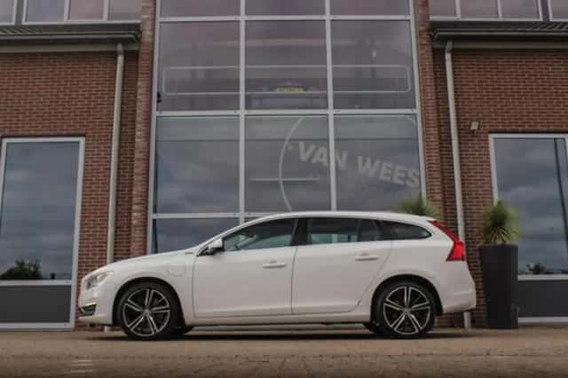 Volvo V60 (2013) thumbnail 6