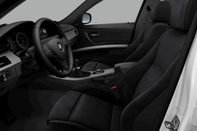 BMW 3-Serie (2011) thumbnail 4