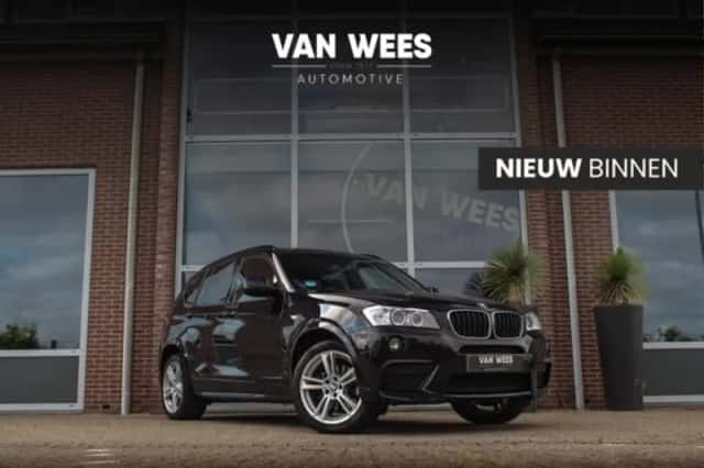 BMW X3 (2012) thumbnail 1