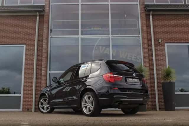 BMW X3 (2012) thumbnail 4