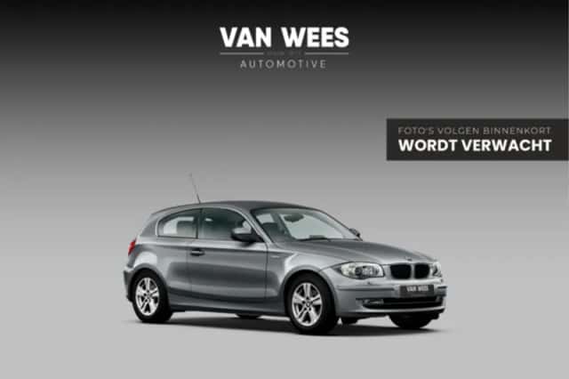 BMW 1-Serie (2011) thumbnail 1