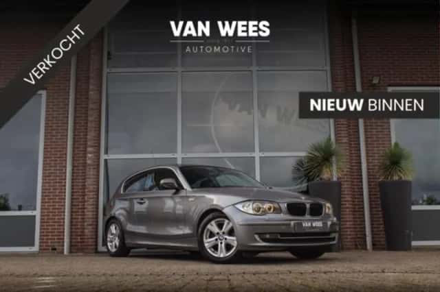 BMW 1-Serie (2011) thumbnail 1