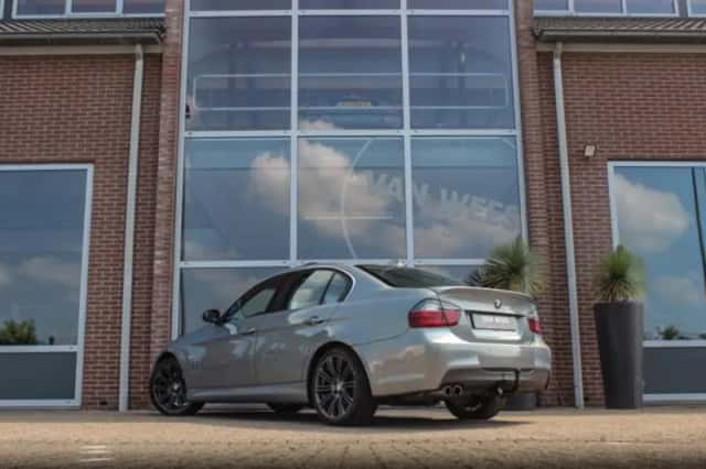 BMW 3-Serie (2011) thumbnail 4