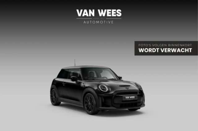 MINI Electric (2022) thumbnail 1