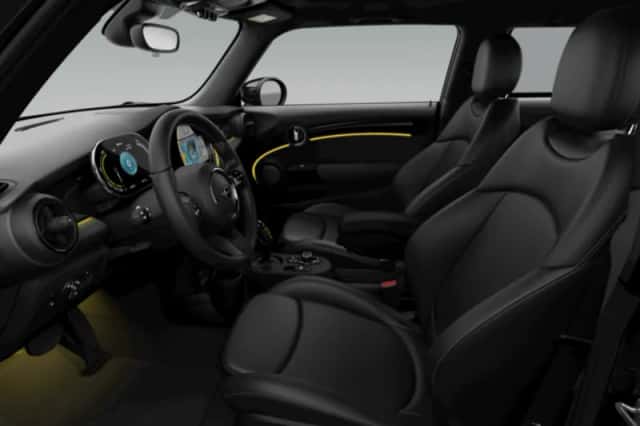 MINI Electric (2022) thumbnail 4