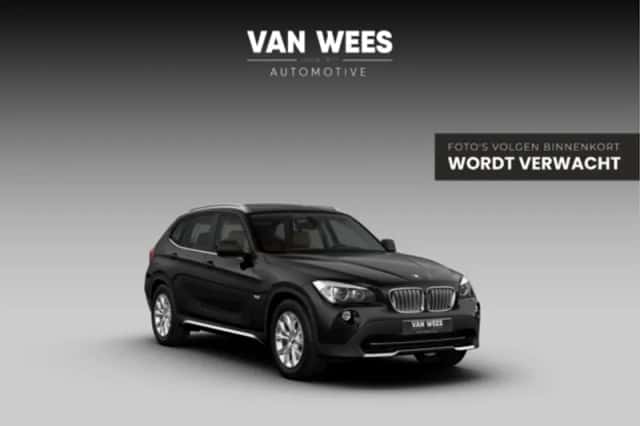 BMW X1 (2010) thumbnail 1