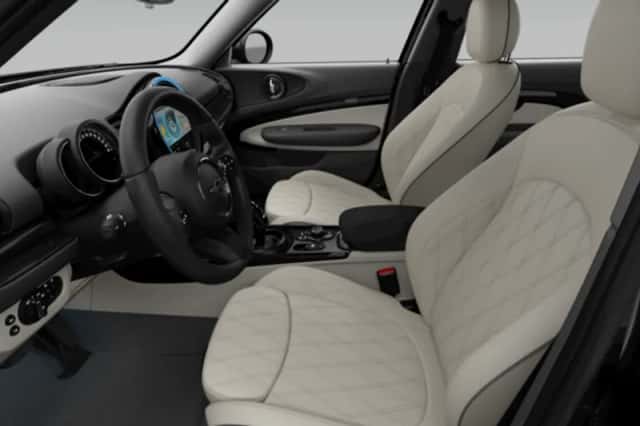 MINI Clubman (2022) thumbnail 3