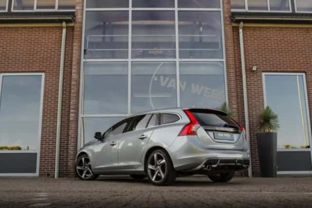 Volvo V60 (2013) thumbnail 4