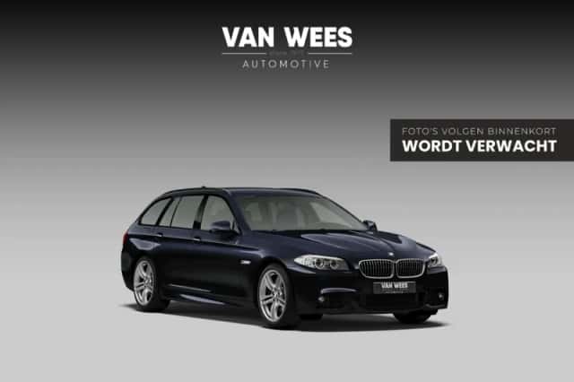 BMW 5-Serie (2011) thumbnail 1