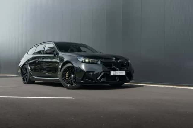 BMW M5 (2025) thumbnail 3