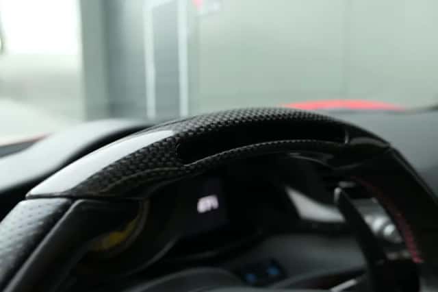 Ferrari 488 (2015) thumbnail 6