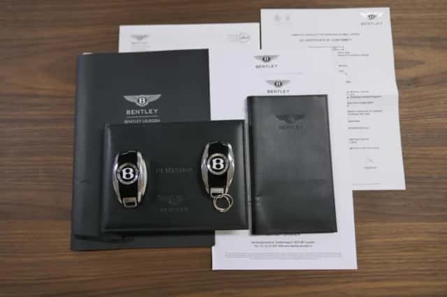 Bentley Bentayga (2016) thumbnail 5