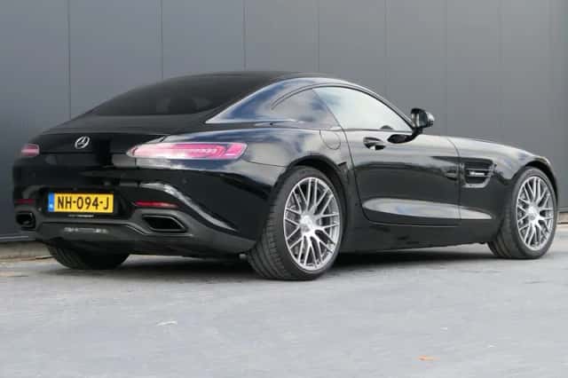 Mercedes-Benz AMG GT (2015) thumbnail 2