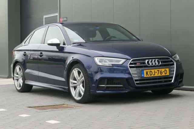Audi A3 (2017) thumbnail 5