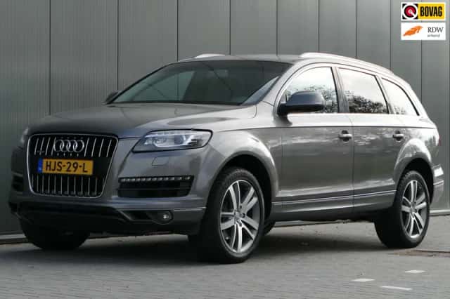 Audi Q7 (2012) thumbnail 1